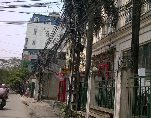 Dọn “rác trời” tại Hà Nội ảnh 4